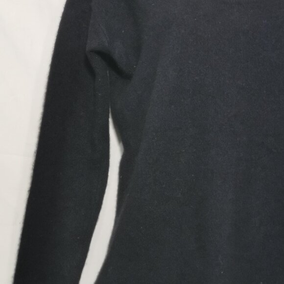 Cashmere Scoop Neck Sweater Size L EUC #129 - Picture 2 of 5